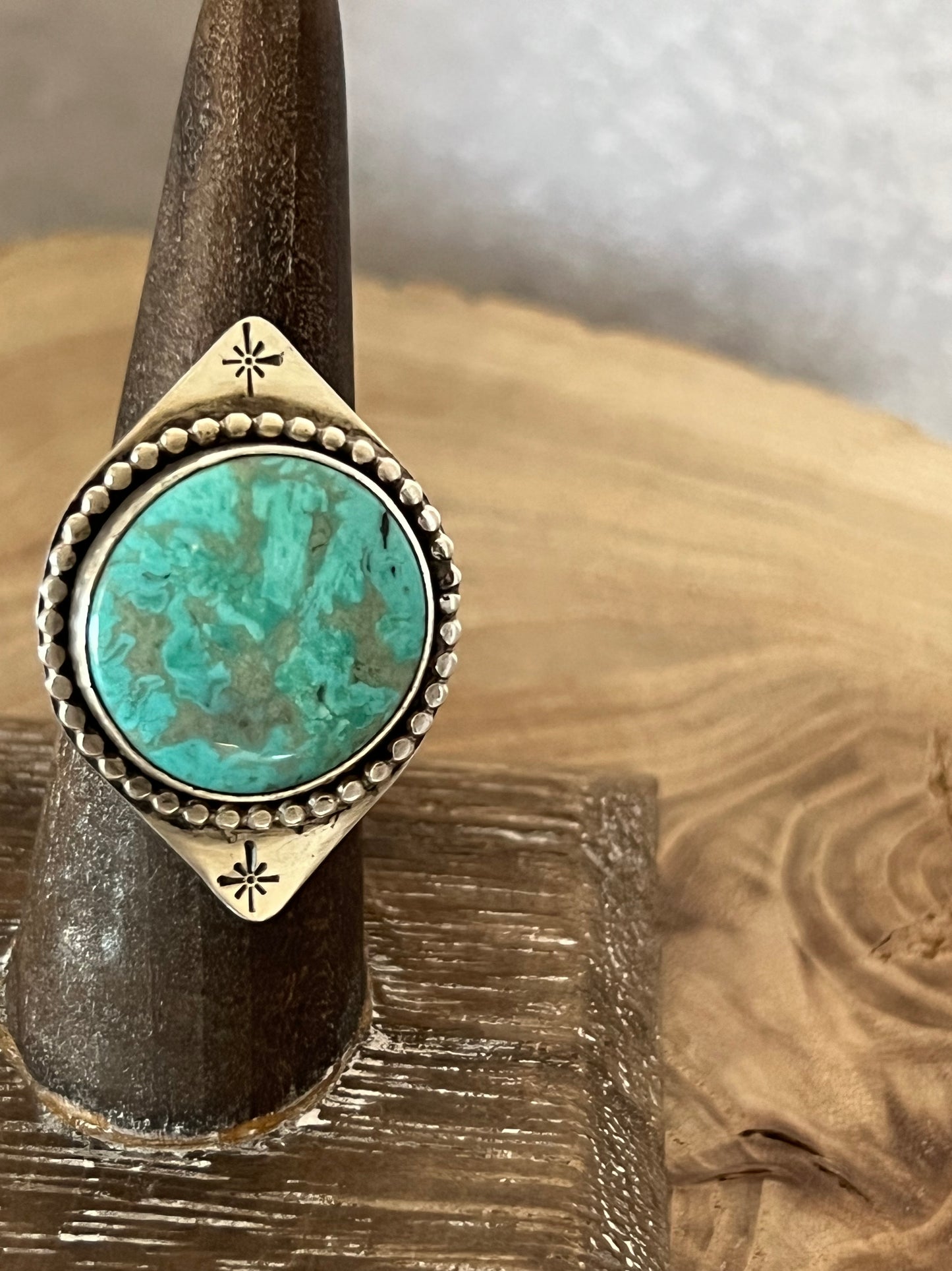 Stormy mountain round ring with copper
